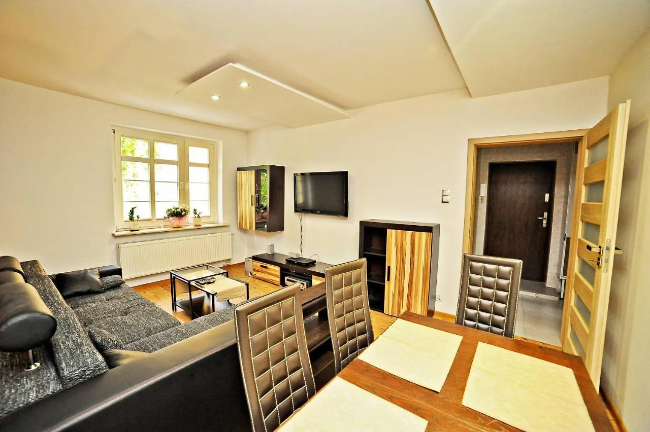 Grand Apartments - Malibu - Apartment Located 5 Minutes From The Sea Sopot Polska