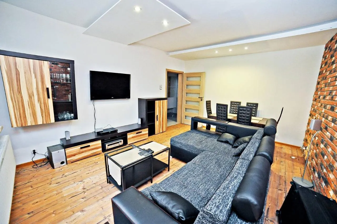 Grand Apartments - Malibu - Apartment Located 5 Minutes From The Sea Sopot
